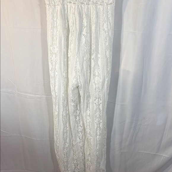 Yolly Italy White Lace Crochet Jumpsuit OS Wide Leg V-Neck - Picture 9 of 14